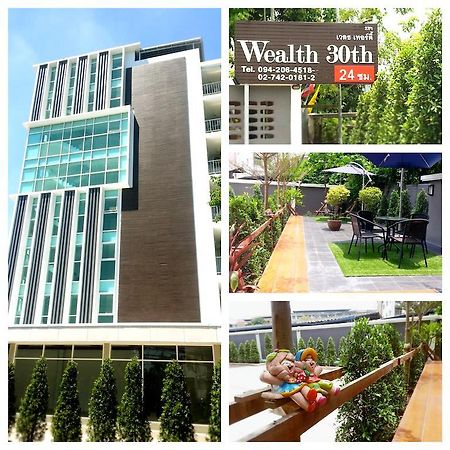 Wealth 30Th Hotell Bangkok Exteriör bild